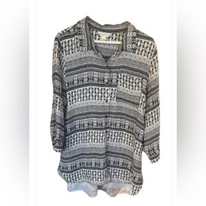 CJ Banks Multi Media Floral Black Ultra Soft Rayon Button Down Medium EUC